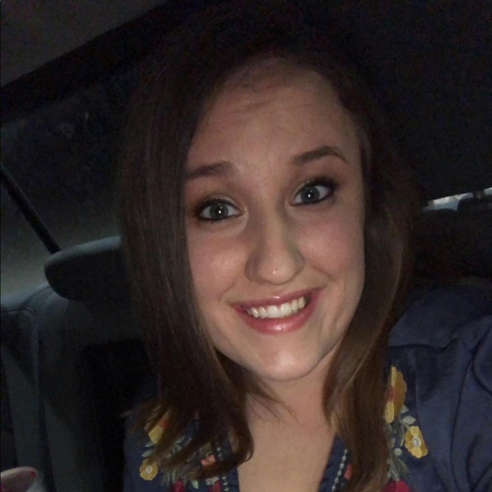 Meet your Posher, Kelsey